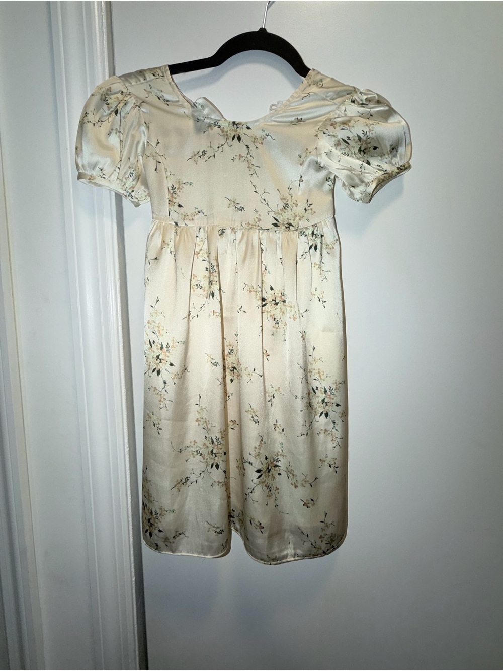 Girls' Cream Floral Satin Dress with Puff Sleeves